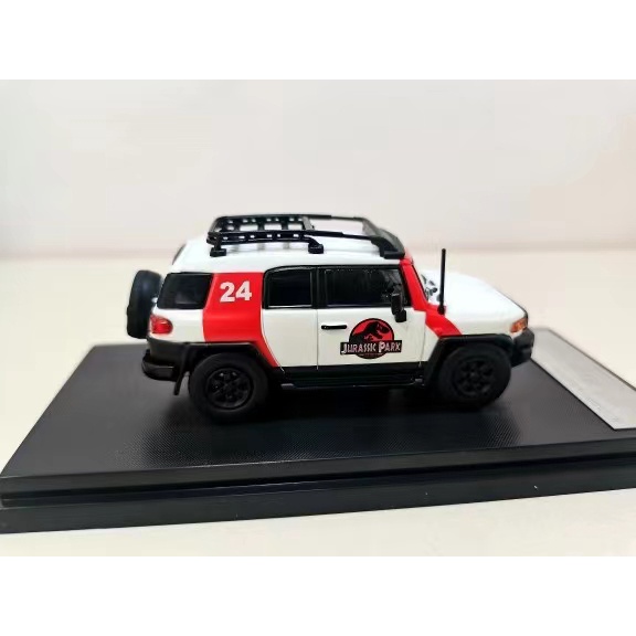 豐田SW1:64FJ CRUISER侏羅紀吉普越野車合金汽車模型擺件禮品收藏