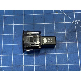 日產大盤 NISSAN 原廠 TIIDA LIVINA SUPER SENTRA B17 室內溫度感知器