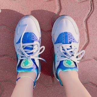 [歐鉉]NIKE WMNS AIR HUARACHE RUN 周杰倫 女鞋 慢跑鞋 634835-008