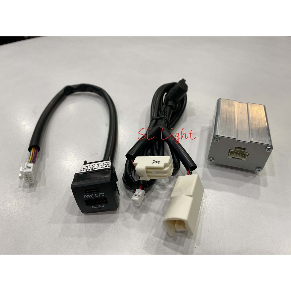 SL光電精品～Camry USB 盲塞正方型快速充電器 3A快充 Type-c AURIS RAV4 ALTIS