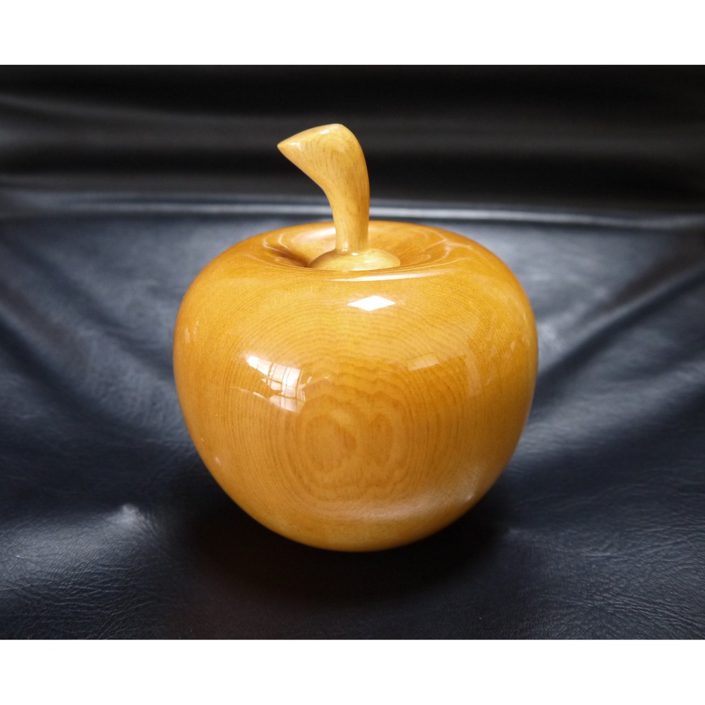 台灣黃檜蘋果 ~(非檜木盒、龍柏、牛樟、樟木、肖楠、紅檜、崖柏) / 材穩、味道清香/蘋安