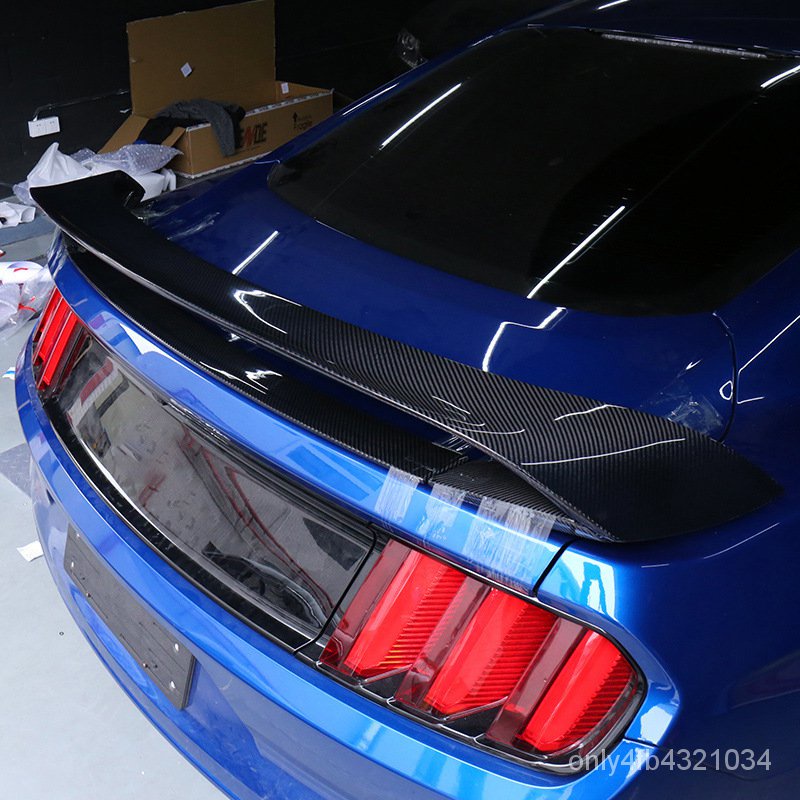 -適用於15-22福特野馬MUSTANG改裝GT350雙層尾翼免打孔碳縴紋裝飾-改裝-汽車外飾-尾翼-鴨尾 BE