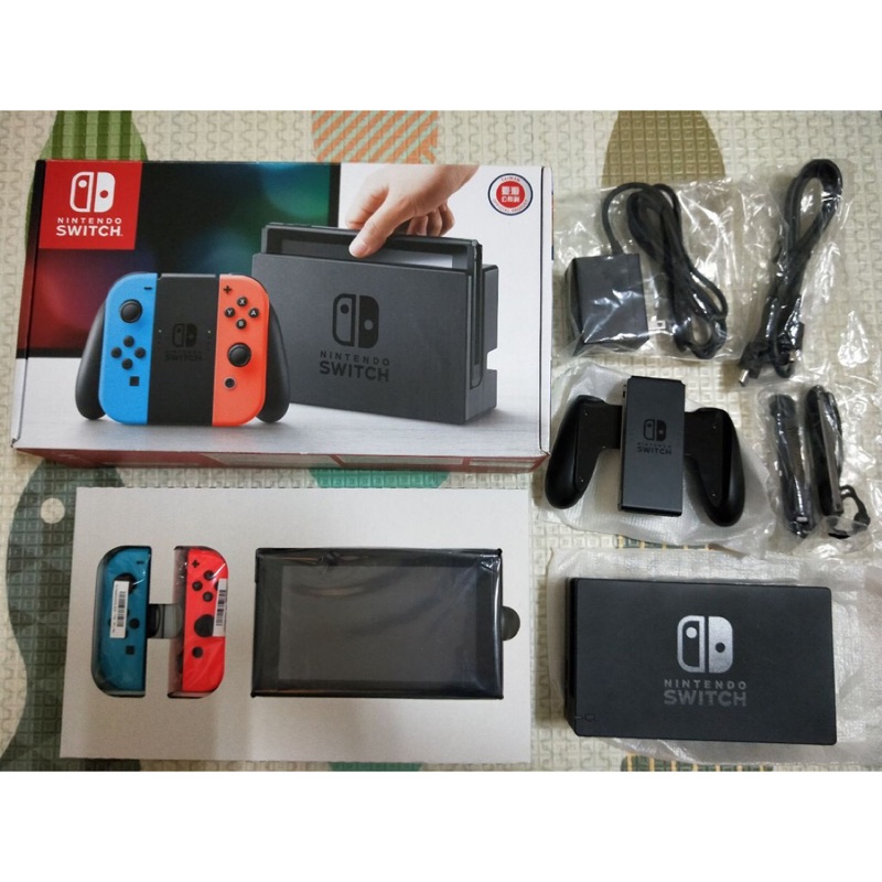 Nintendo 任天堂 Switch NS 主機 2019年8月1日剛買 有盒裝付發票+馬力歐派對+主機包一個