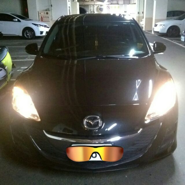 自售第一手汽車 MAZDA3 馬3 馬自達3