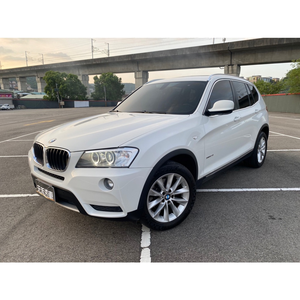 正2013年出廠 F25型 BMW X3 xDrive20i 2.0 汽油 羽亮白 實跑9萬公里保證！