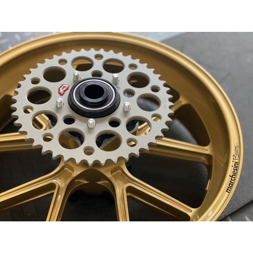 Ducati Monster 821 前15 後46齒 Renthal 前後齒盤組 ---【康耀國際】