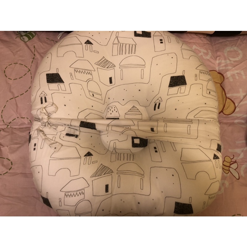（九成新）DONO&amp;DONO 防溢奶枕 餵奶枕