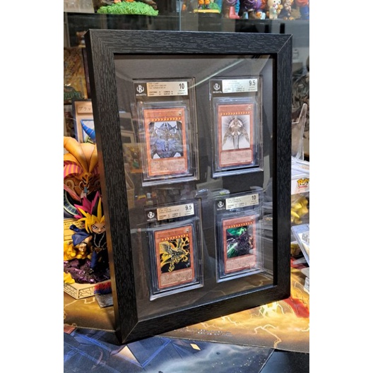 遊戲王 寶可夢 PTCG 相框 展示 卡箱 收納 輕便 鑑定 BGS PSA ARS 磁吸式 (4格)