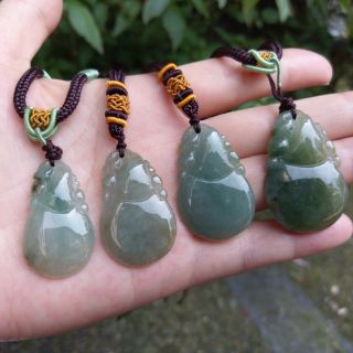 緬甸玉葫蘆福祿玉石玉墜掛件 水潤淡綠色冰糯種 翡翠A貨附証書 現貨在臺北市哦