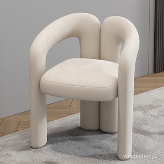 北歐輕奢餐椅現代簡約風設計師創意椅子餐廳餐桌椅傢用網紅椅新款