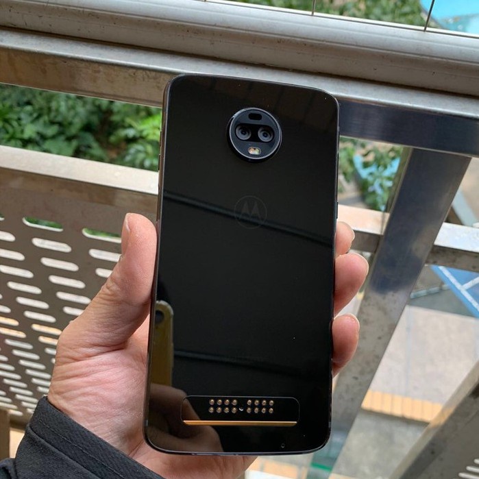 Motorola 摩托羅拉 moto Z3 4+64GB手機 福利機