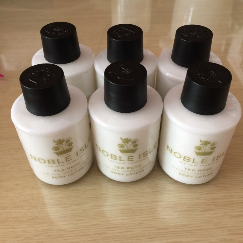 全新 NOBLE ISLE  茶玫瑰身體乳50ml