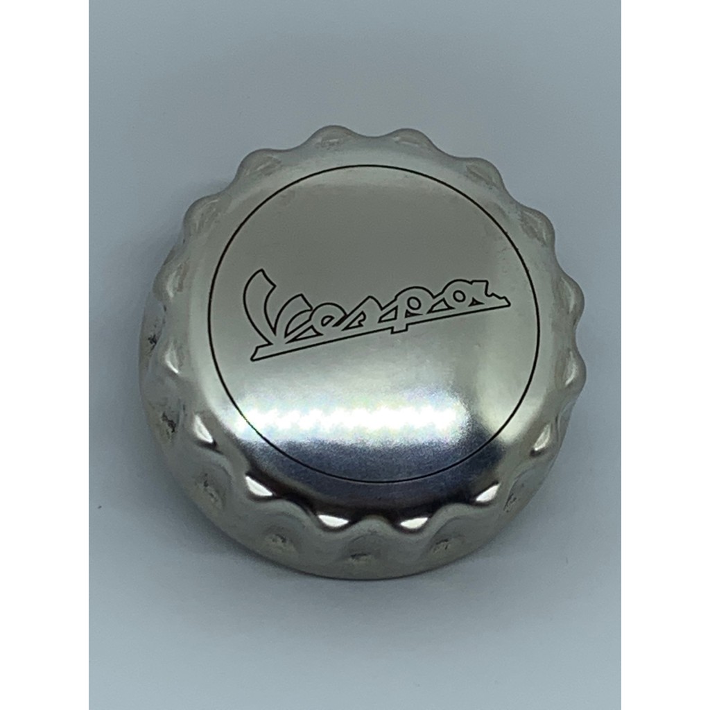 VESPA偉士牌 經典限量946款 CNC鋁合金銀色油箱蓋 油泵蓋 油壺蓋