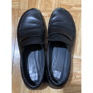 阿瘦皮鞋👞 二手 舊物拍賣 私校 制服 黑皮鞋 6成🆕