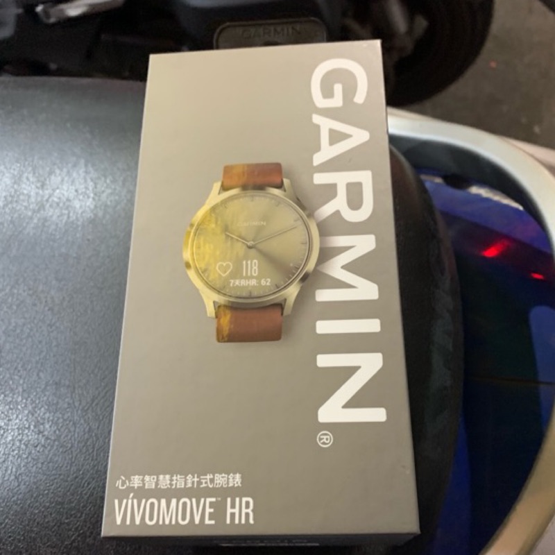 GARMIN vivomove HR 時尚智慧腕錶 典雅復古金