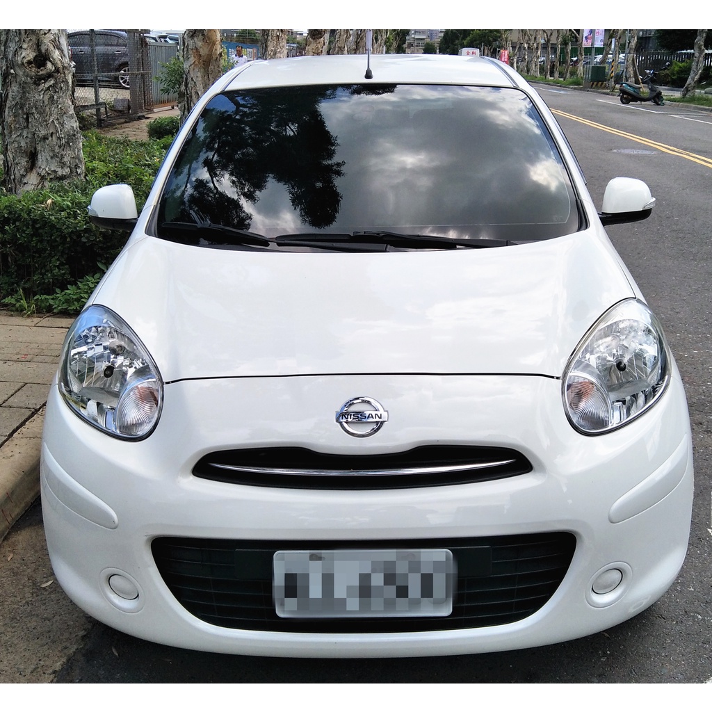 2015 NISSAN MARCH 省油小車 可愛上線~中古車二手車國產車進口車休旅車掀背車認證車