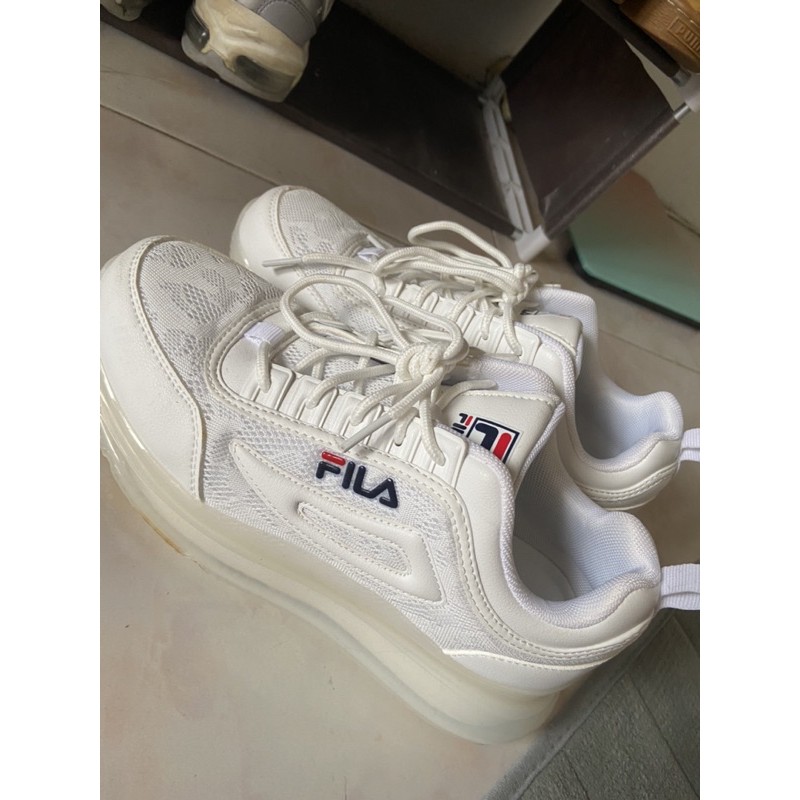 fila bubble popup氣墊慢跑鞋白 24.5cm