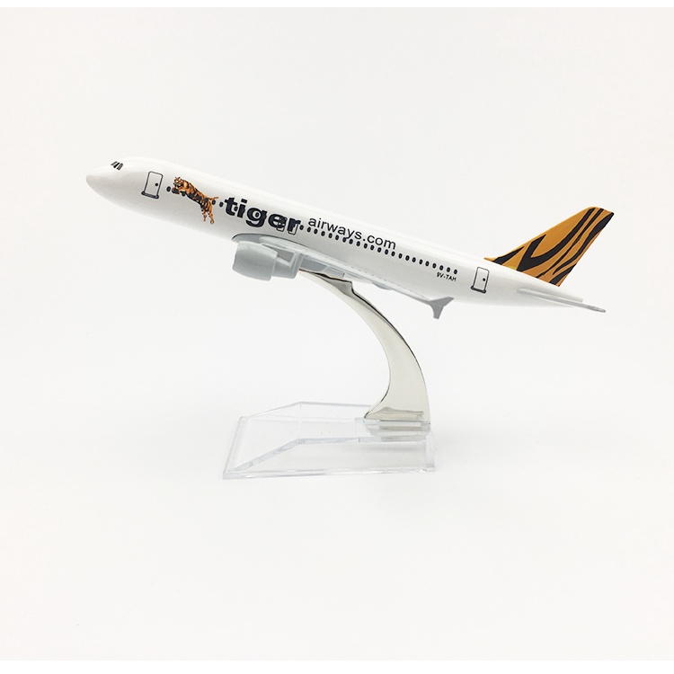 Yalinda 新加坡老虎航空 A320 16cm 模型飛機套件兒童生日禮物玩具飛機模型