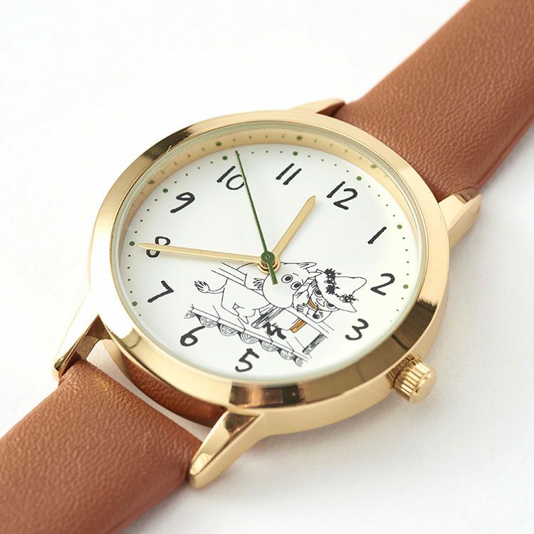 Moomin嚕嚕米休閒石英錶手錶腕錶日本機芯磷光錶盤即使在夜間也能輕鬆看清合成皮革錶帶錶面有原創漫畫故事日本代購