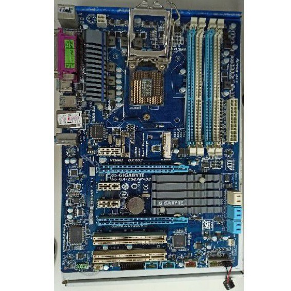技嘉 Z68 主機板 LGA1155 支援 intel 2 3代 CPU