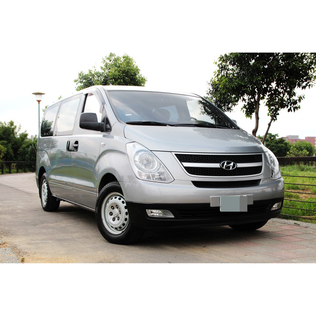 2011 Hyundai 現代starex 柴油12人座商務車滑軌座椅超大空間電視導航影音多用途多功能全額貸 蝦皮購物