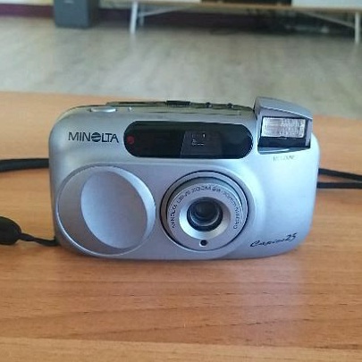 Minolta Capios 25 變焦傻瓜相機/f=3.5-8.4/28-70mm/1995年日本產