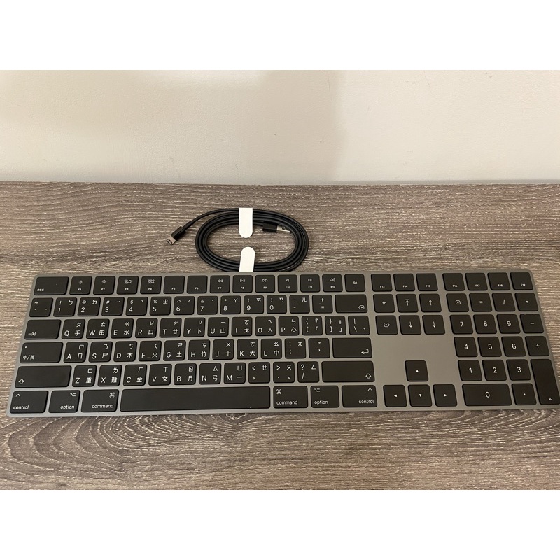 近全新！蘋果原廠鍵盤Apple Magic Keyboard 太空灰色