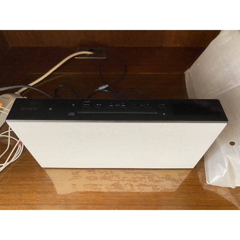 [二手-9成新］SONY 迷你床頭音響 CMT-X3CD 雙調頻吸入式藍芽音響 CD USB 20W