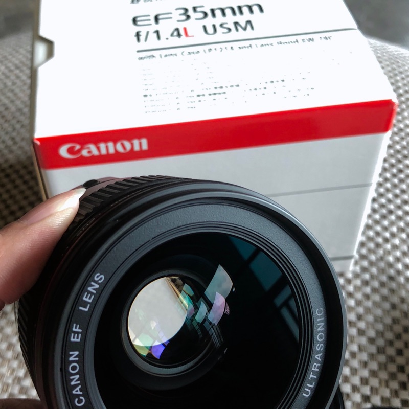【售】CANON EF 35mm F1.4 L USM + B+W MRC UV 72mm大光圈定焦鏡 彩虹公司貨 極新