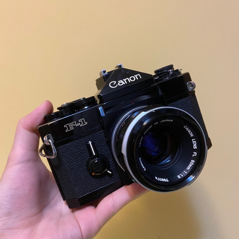 Canon  F1 +50mm 1.8 底片相機