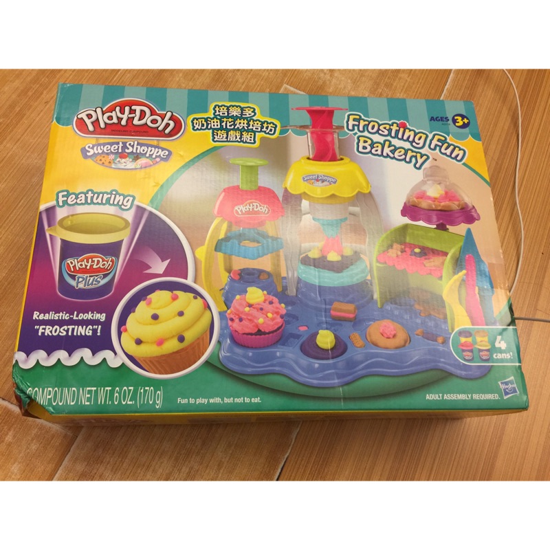 培樂多Play-Doh 奶油花烘培坊遊戲組 黏土 原價買499  幾乎全新