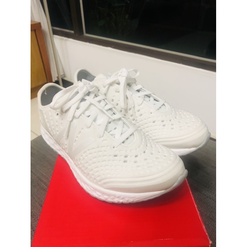 new balance 白鞋us6.5/23.5cm (二手 運動、休閒鞋）