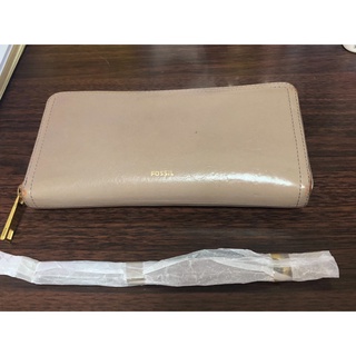莓之屋 二手 FOSSIL 專櫃 長夾 多層真皮拉鍊RFID防盜長夾 米灰色 大容量 可放零錢.卡片.鈔票1580元