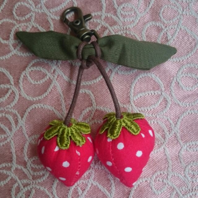 手工縫製 草莓吊飾 包包吊飾