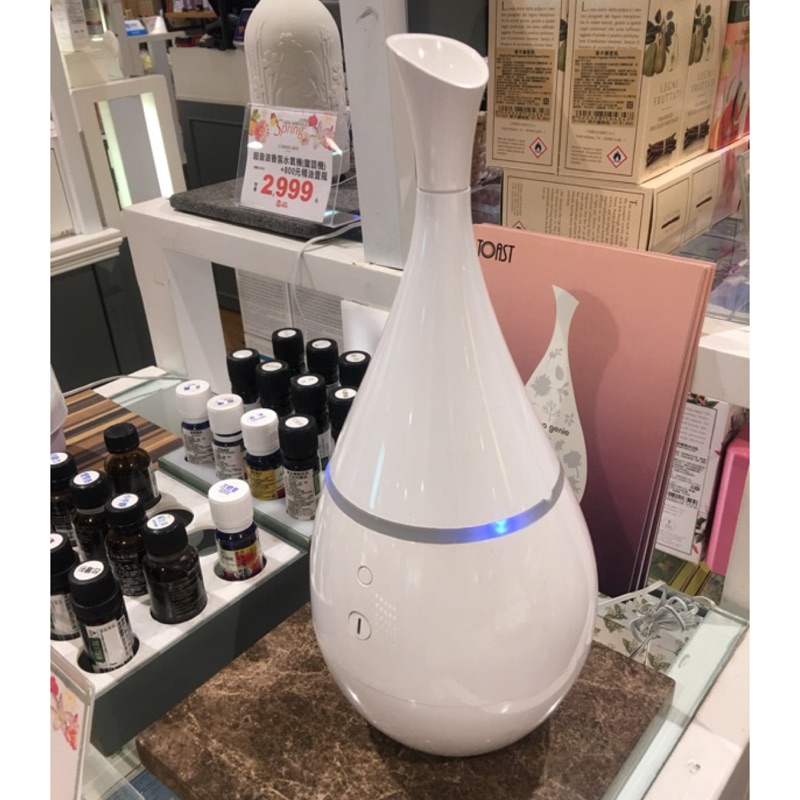 『 蕾莉歐 』2018式最新款 無內杯 時尚設計 香氛精靈 白色 新寶瓶型水氧機 (專櫃正貨有保固)
