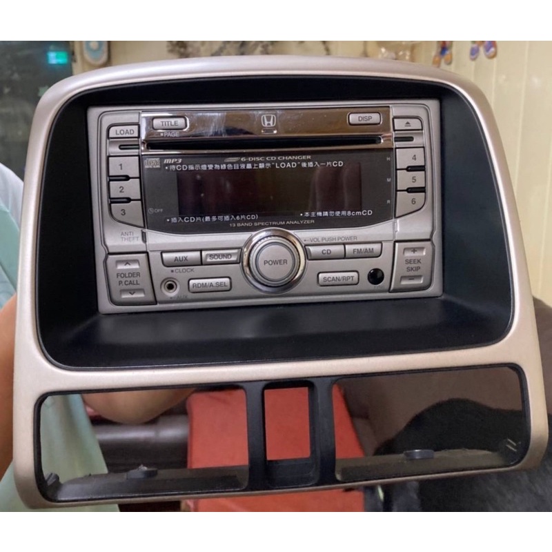 CRV 2代 原廠音響 可讀 MP3 AUX 無SUB 面板新 國際牌 功能正常