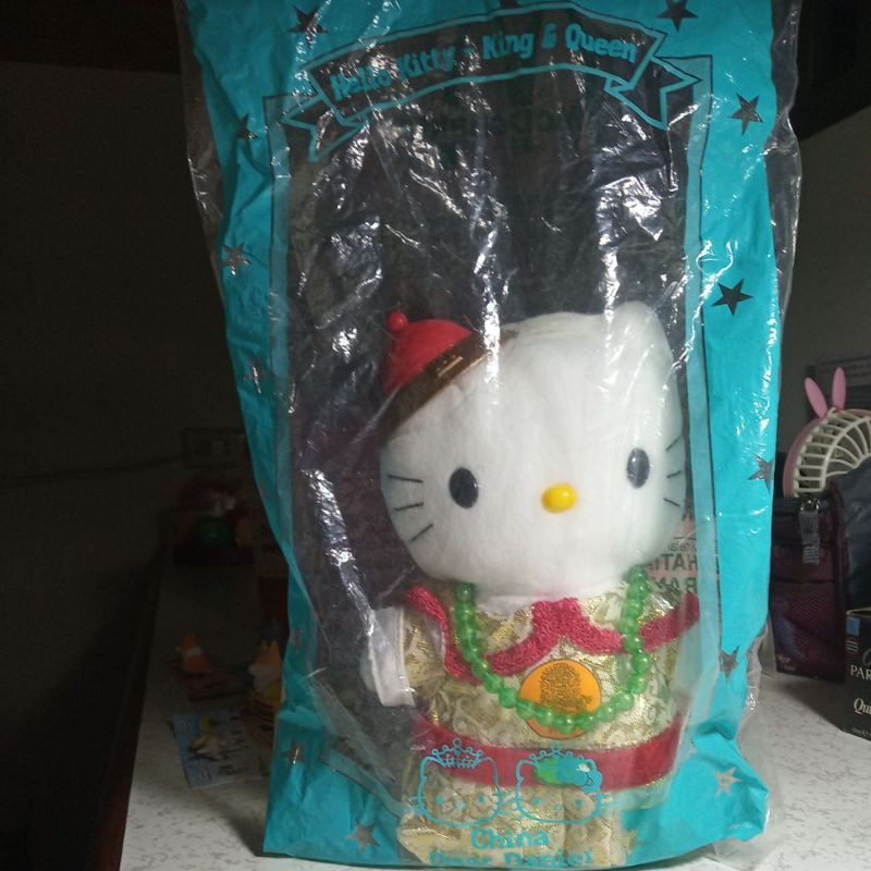 麥當勞 Hello Kitty 凱蒂貓 娃娃 丹尼爾 布偶 國王與皇后 中國風