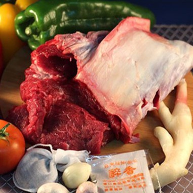 《酒肉朋友》台灣牛半筋半肉 新鮮牛肉 燉  紅燒