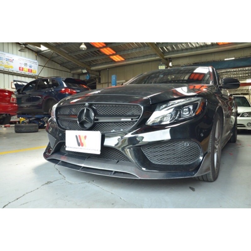 威鑫汽車精品 Benz w205 AMG前保專用 B款雙層碳纖維前下巴 一支13000含安裝 另有單層版 後下巴 尾翼