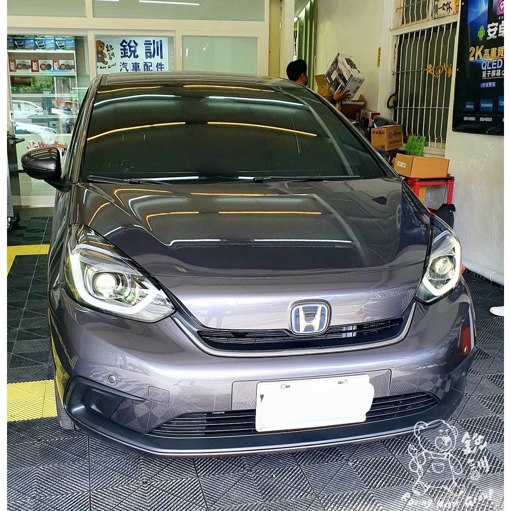 銳訓汽車配件精品 Honda Fit 4 安裝 Mio MiVue™ R750D 前後雙鏡星光級 全屏觸控式電子後視鏡