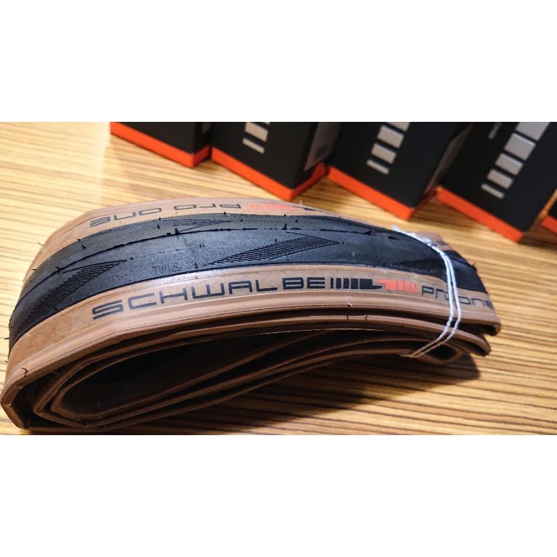 SCHWALBE NEW Pro One TLE 700*28c 無內胎 膚色胎 色邊胎 (夙單車)