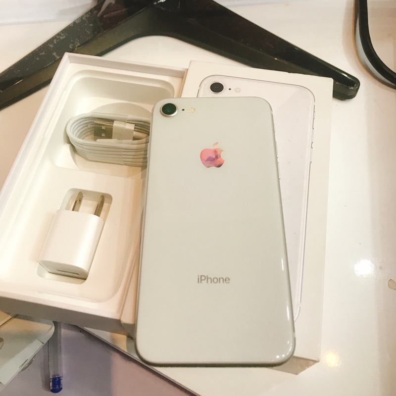 iPhone 8 64gb