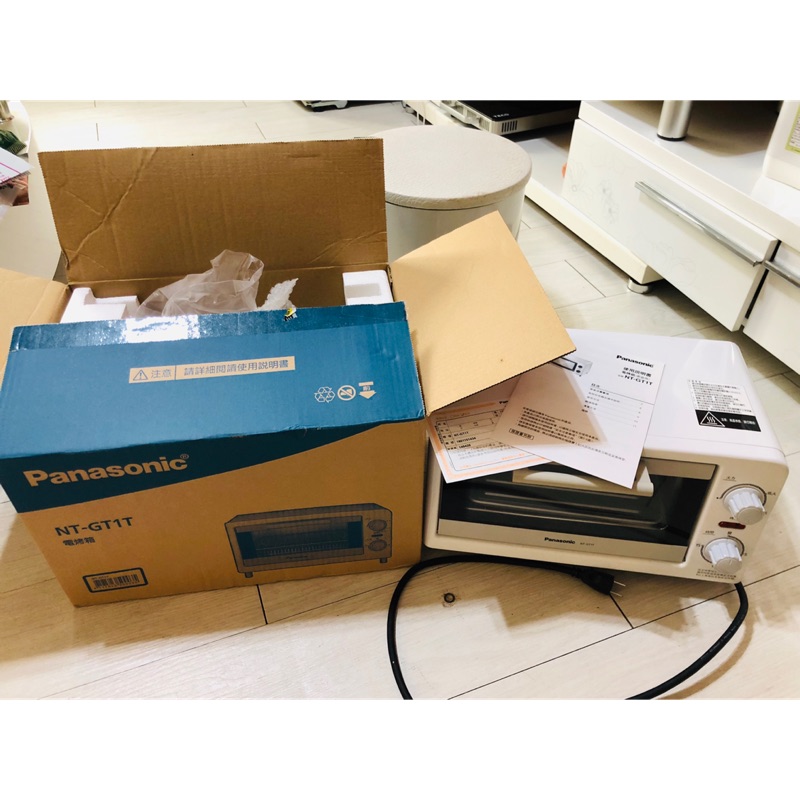 Panasonic 小烤箱NT-GT1T保證功能正常跟全新一樣，在燦坤購買用不到3次要搬家便宜售。