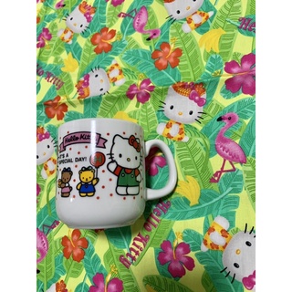 日本帶回 三麗鷗 sanrio hello kitty 哈囉 凱蒂貓 馬克杯 水杯 杯子 陶製 小熊1992