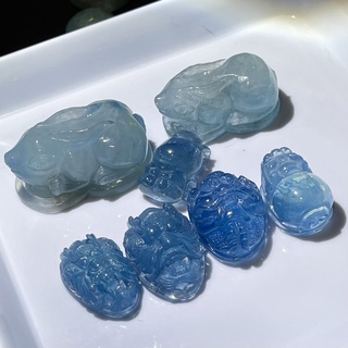 J023 天然原色海藍寶高貨精品雕刻墜子 小雕刻件魔鬼藍海藍寶雕刻獨角獸 龍頭 貔貅 吊墜 魔鬼藍 一圖一物 顏色超讚