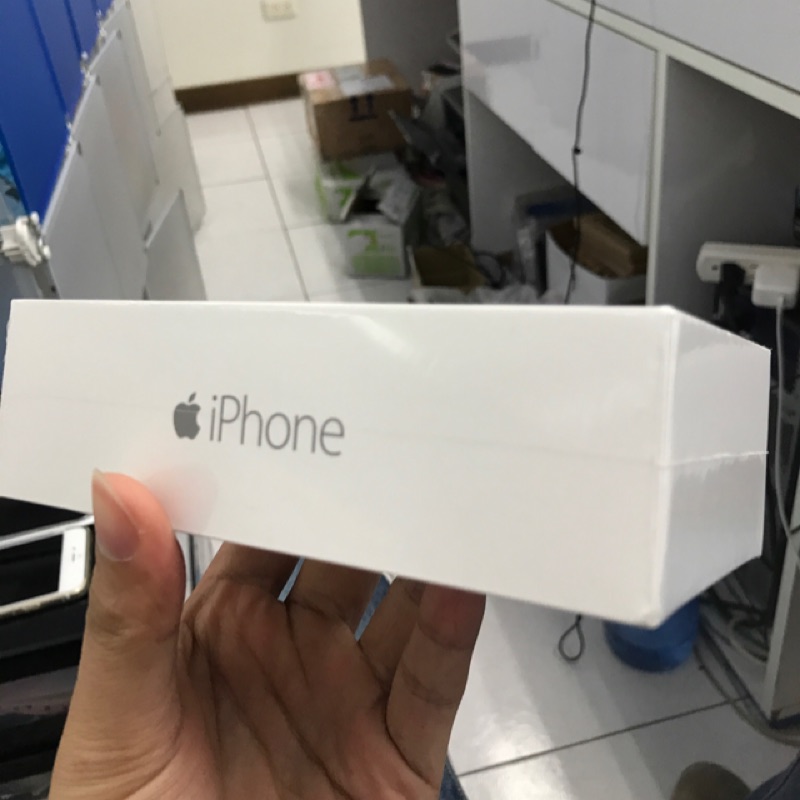 apple iphone 6 64g 太空灰 全新未拆 非2017 32g金