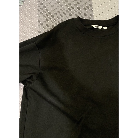 二手M號Uniqlo U AIRism棉質寬版圓領（5分袖)黑色素T