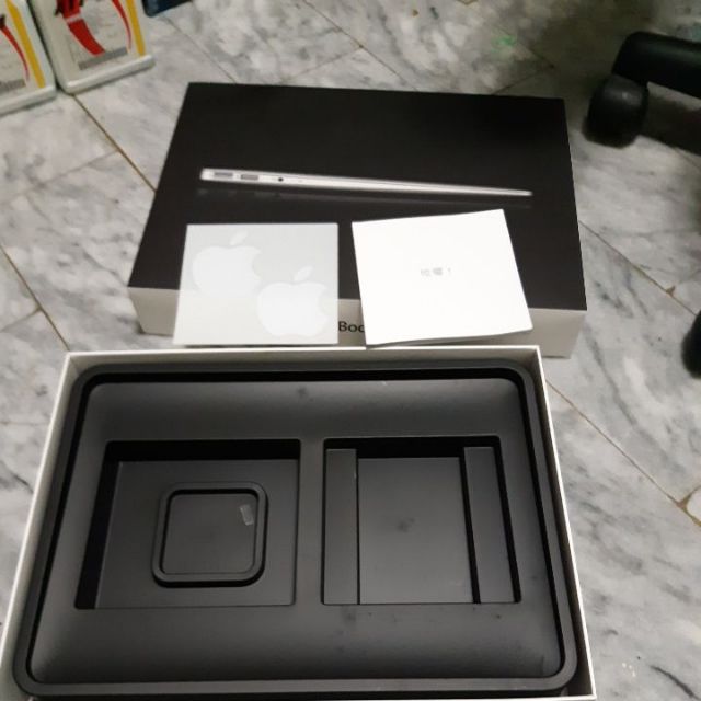 MacBook air 13.3吋 a1369 原廠 空盒 盒子