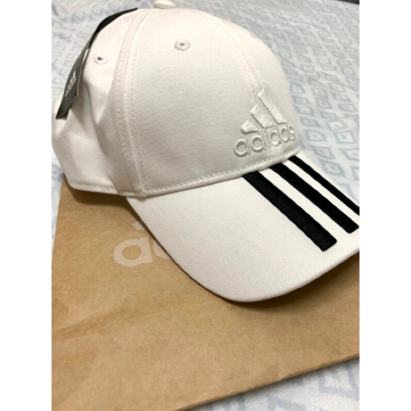 Adidas CLASSIC 3-STRIPES cap 黑線條 白底LOGO  BK0806