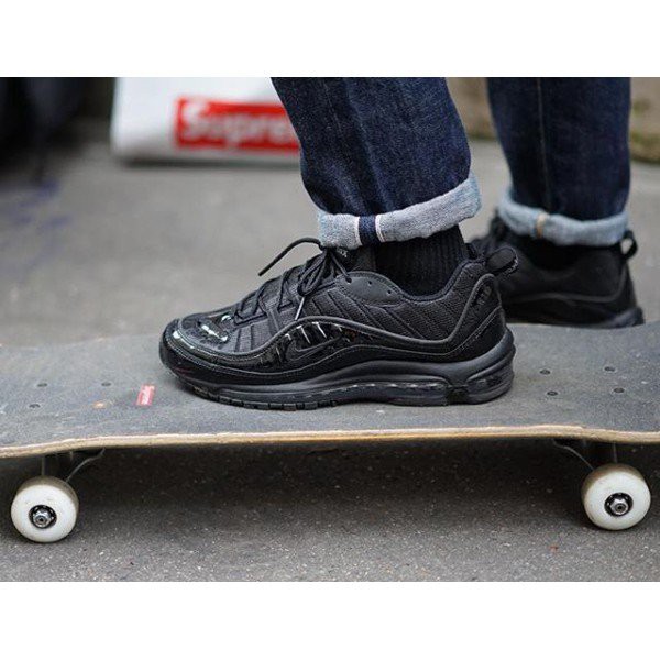 all black nike air max 98